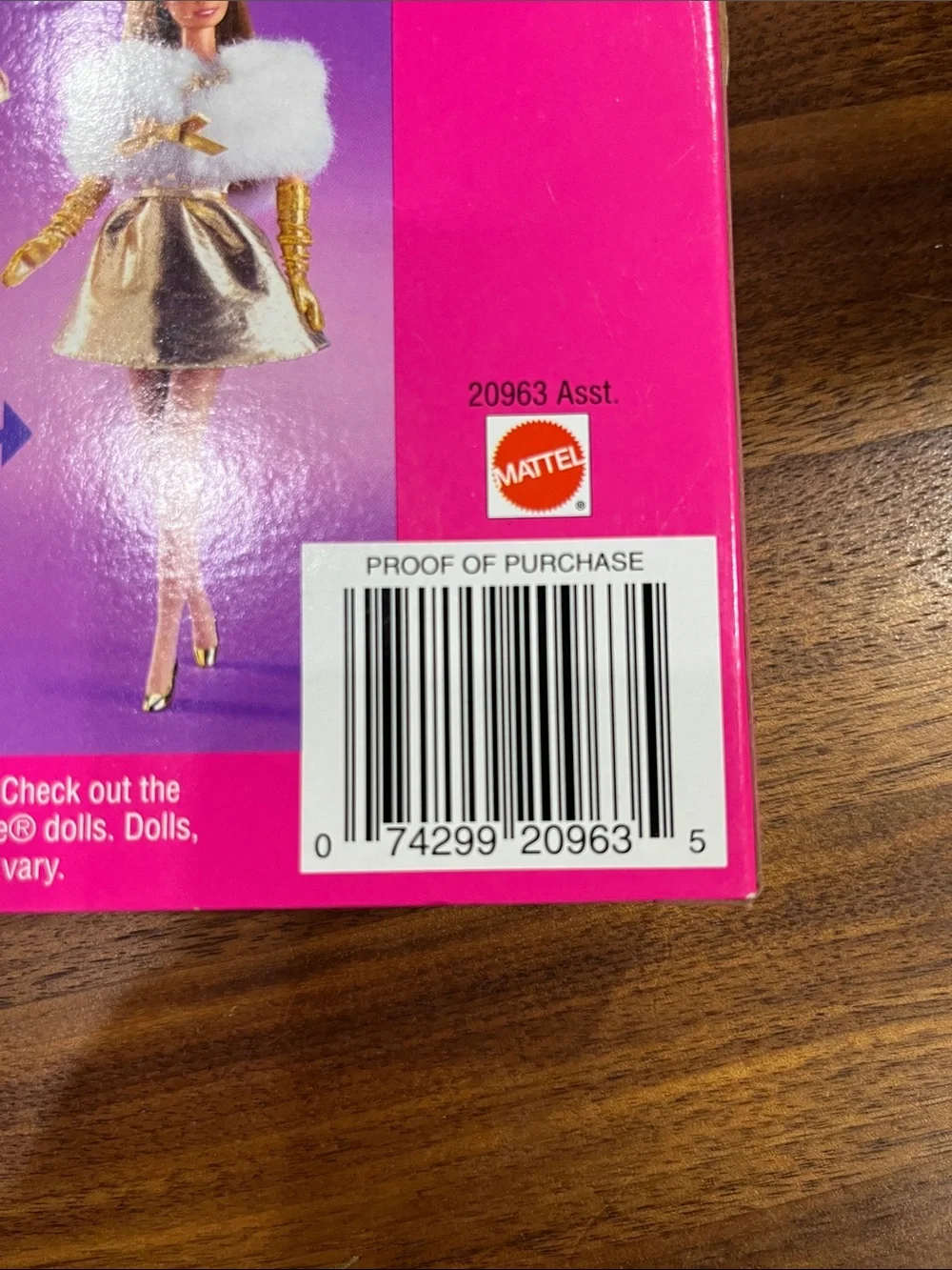 1998 Barbie Fashion Avenue Accessories Set - Fuchsia #20963